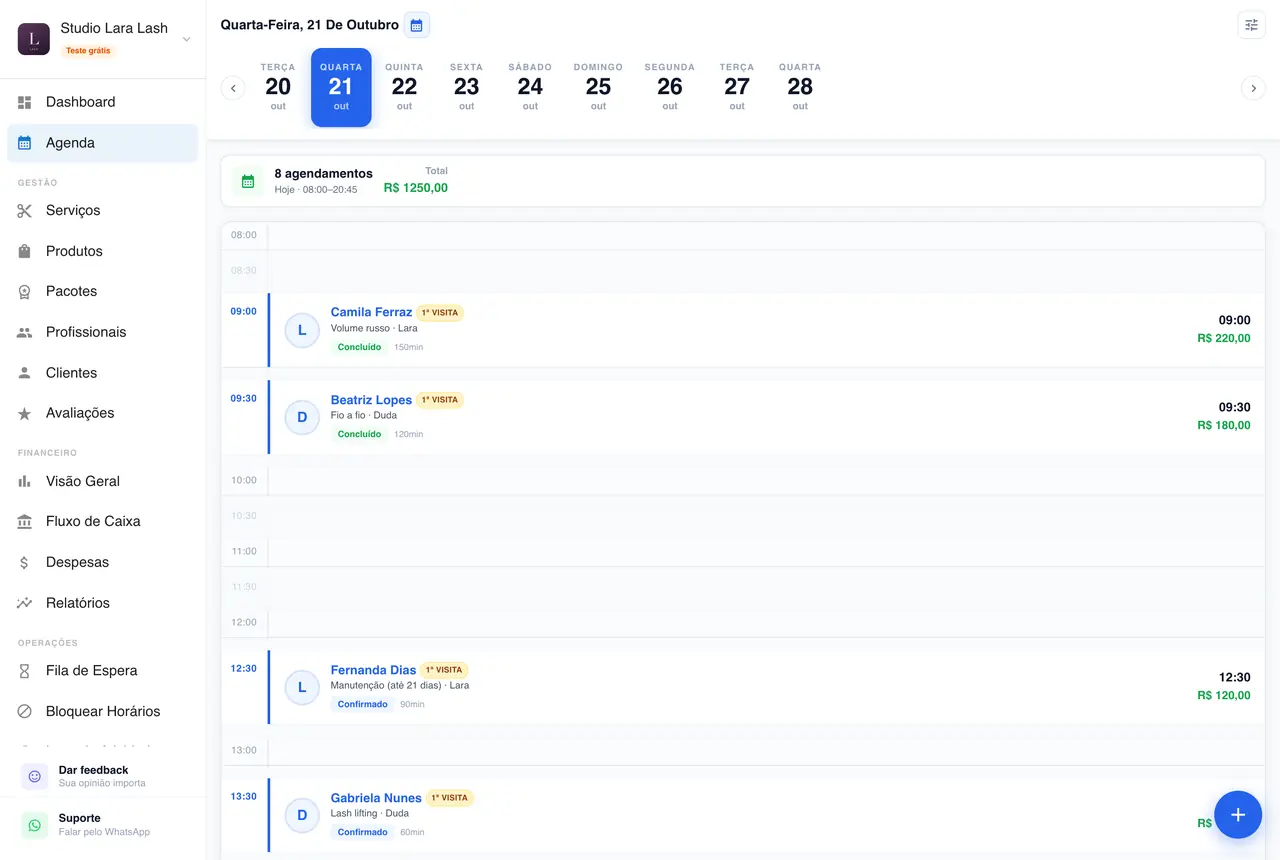 Agenda do dia no computador, com horário, serviço, profissional, valor e status (dados fictícios)